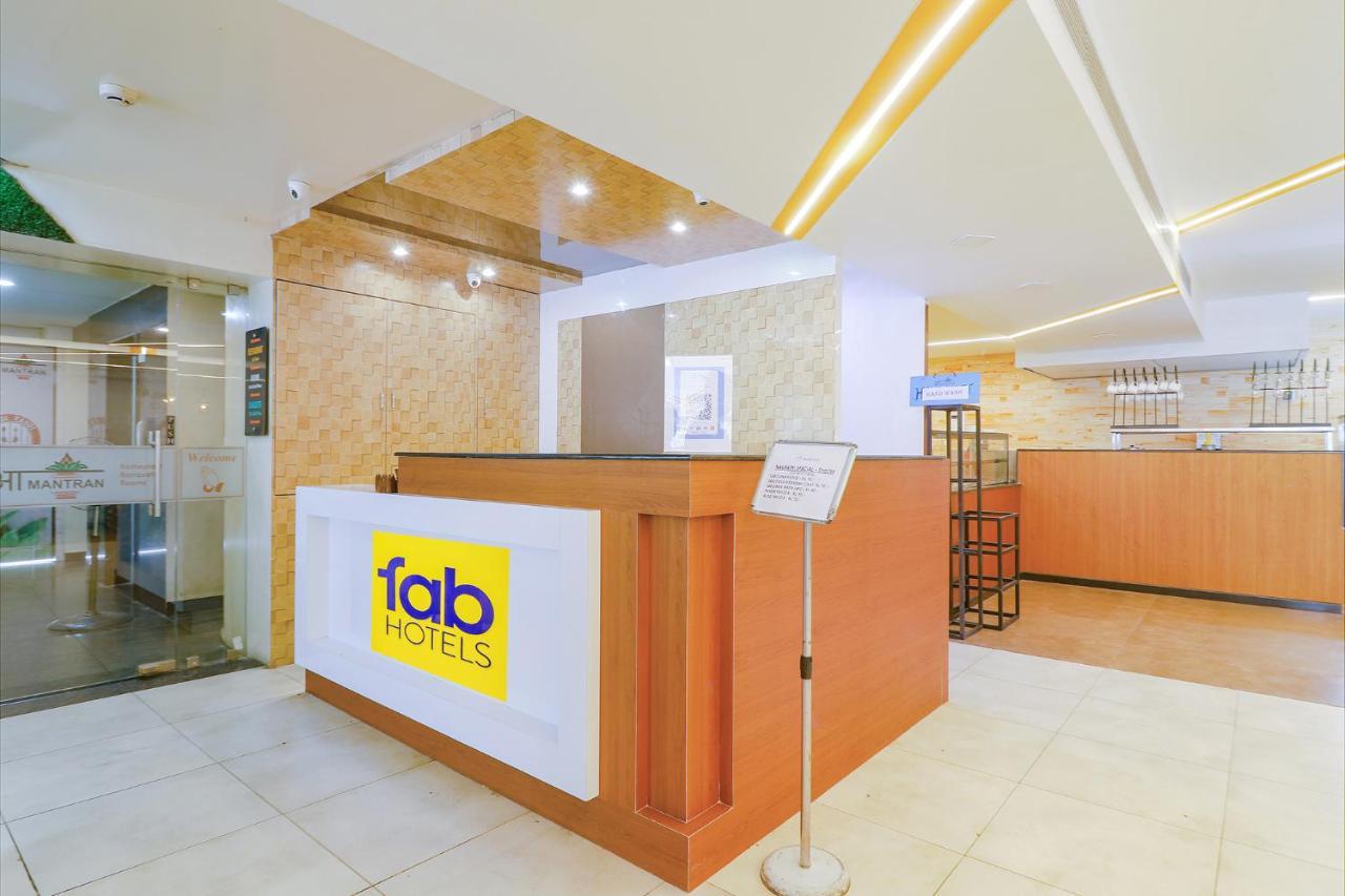 Fabhotel Aamantran & Banquet Halls - Nr Rtc X Roads Metro Station ไฮเดอราบัด ภายนอก รูปภาพ