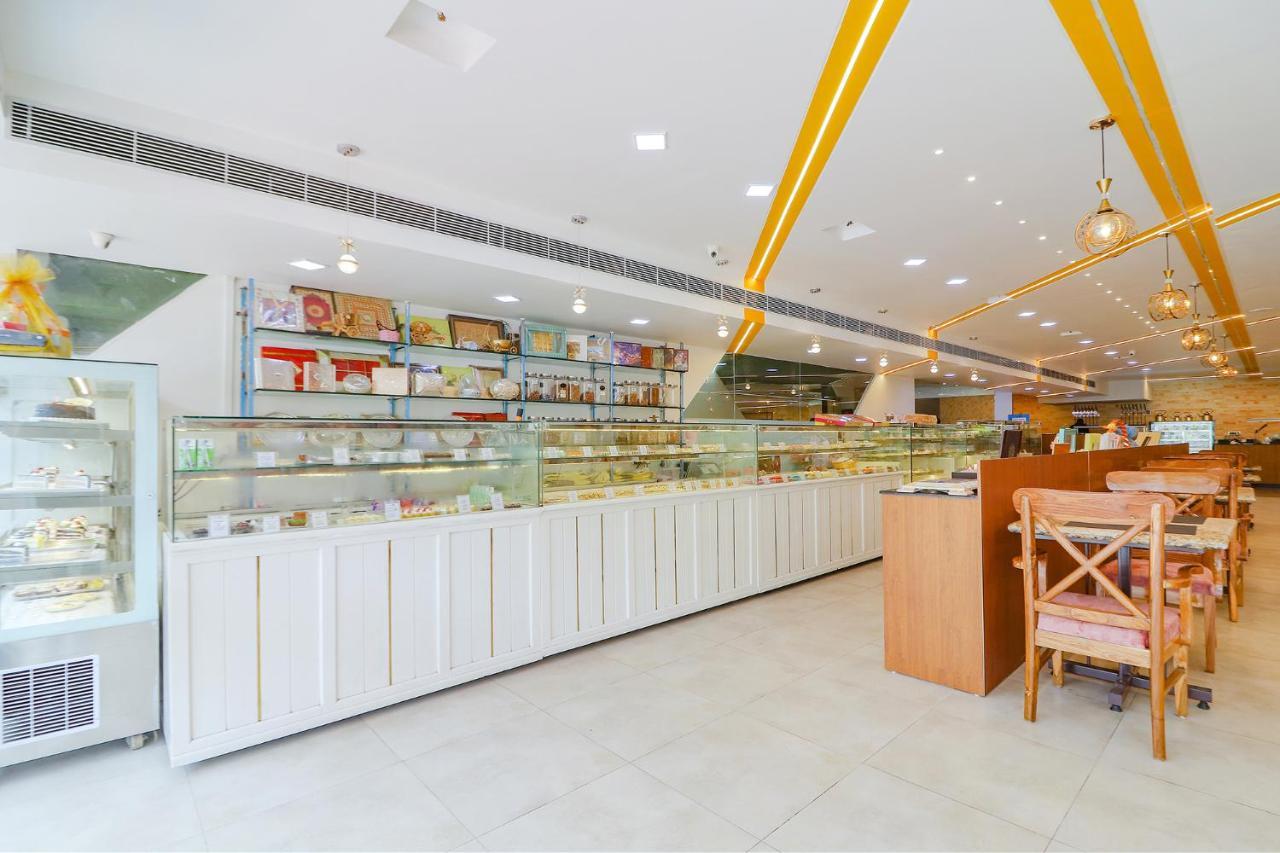 Fabhotel Aamantran & Banquet Halls - Nr Rtc X Roads Metro Station ไฮเดอราบัด ภายนอก รูปภาพ