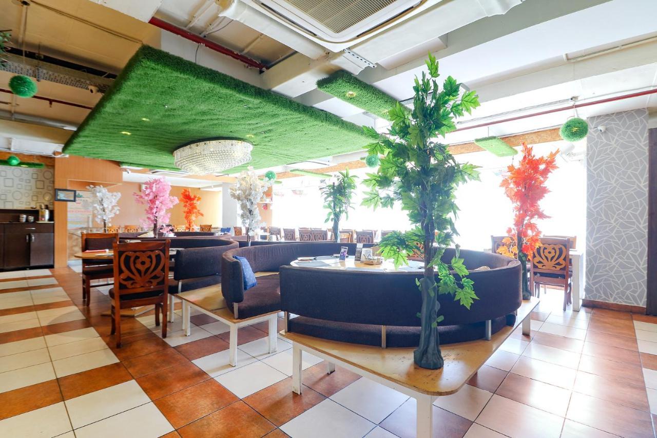 Fabhotel Aamantran & Banquet Halls - Nr Rtc X Roads Metro Station ไฮเดอราบัด ภายนอก รูปภาพ